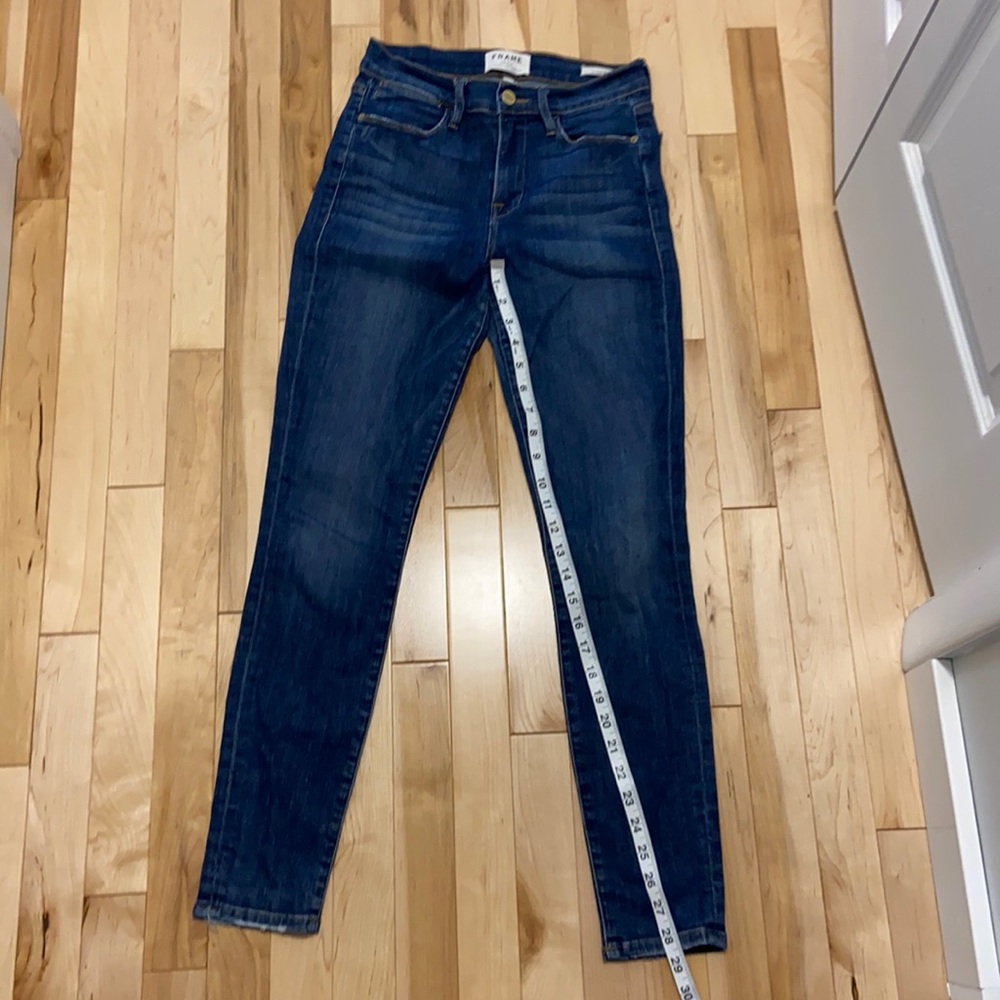 Frame Le High Skinny Jean
